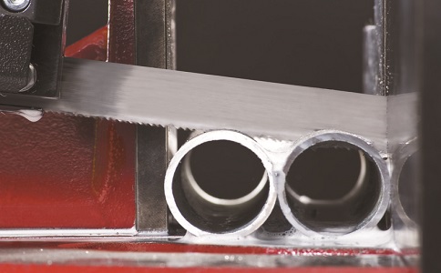 娄底锯切金属材料时出现卡带锯条原因以及处理方法？